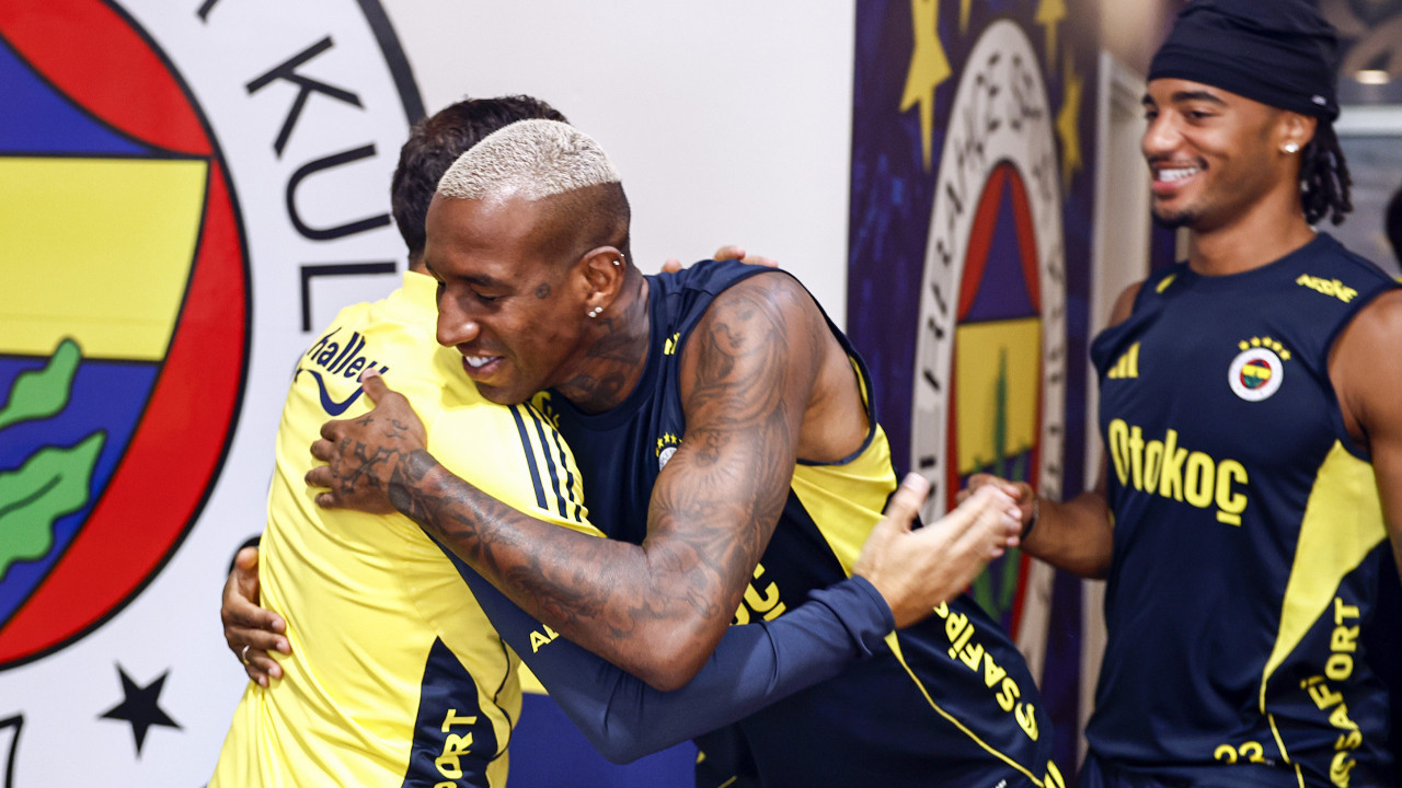 Anderson Talisca’nın yeni adresi belli oldu! Fenerbahçe’de ayrılık… Anderson Talisca’nın yeni adresi belli oldu! Fenerbahçe’de ayrılık…