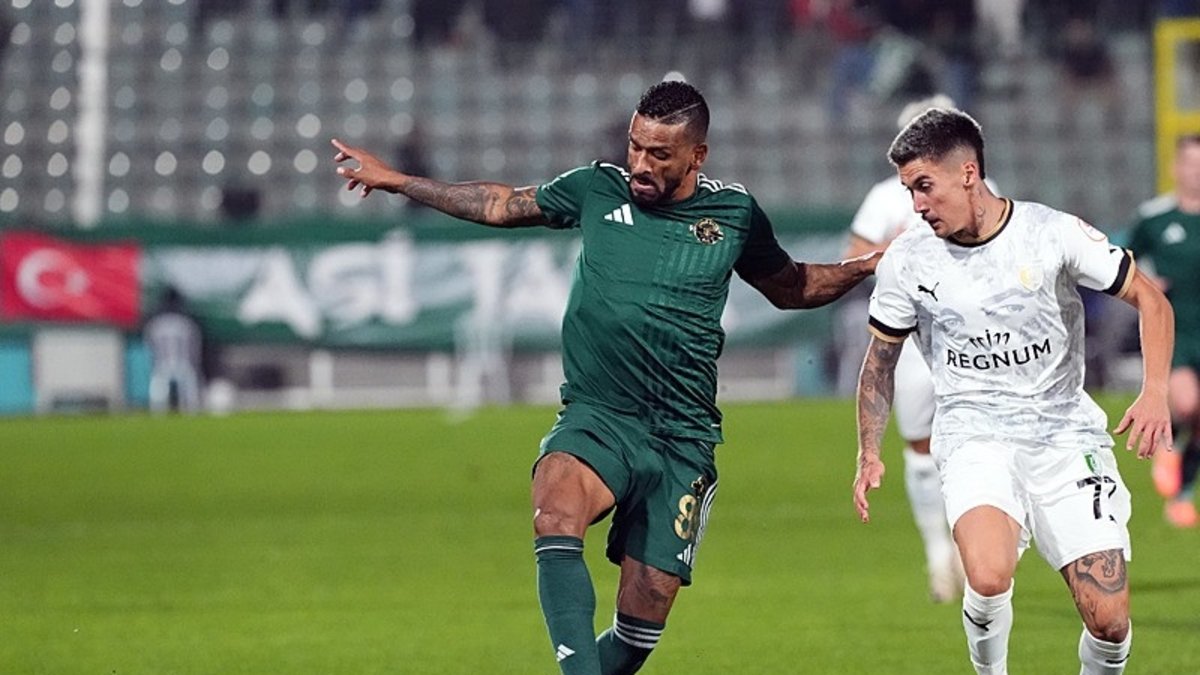 Erokspor fırsat tepti