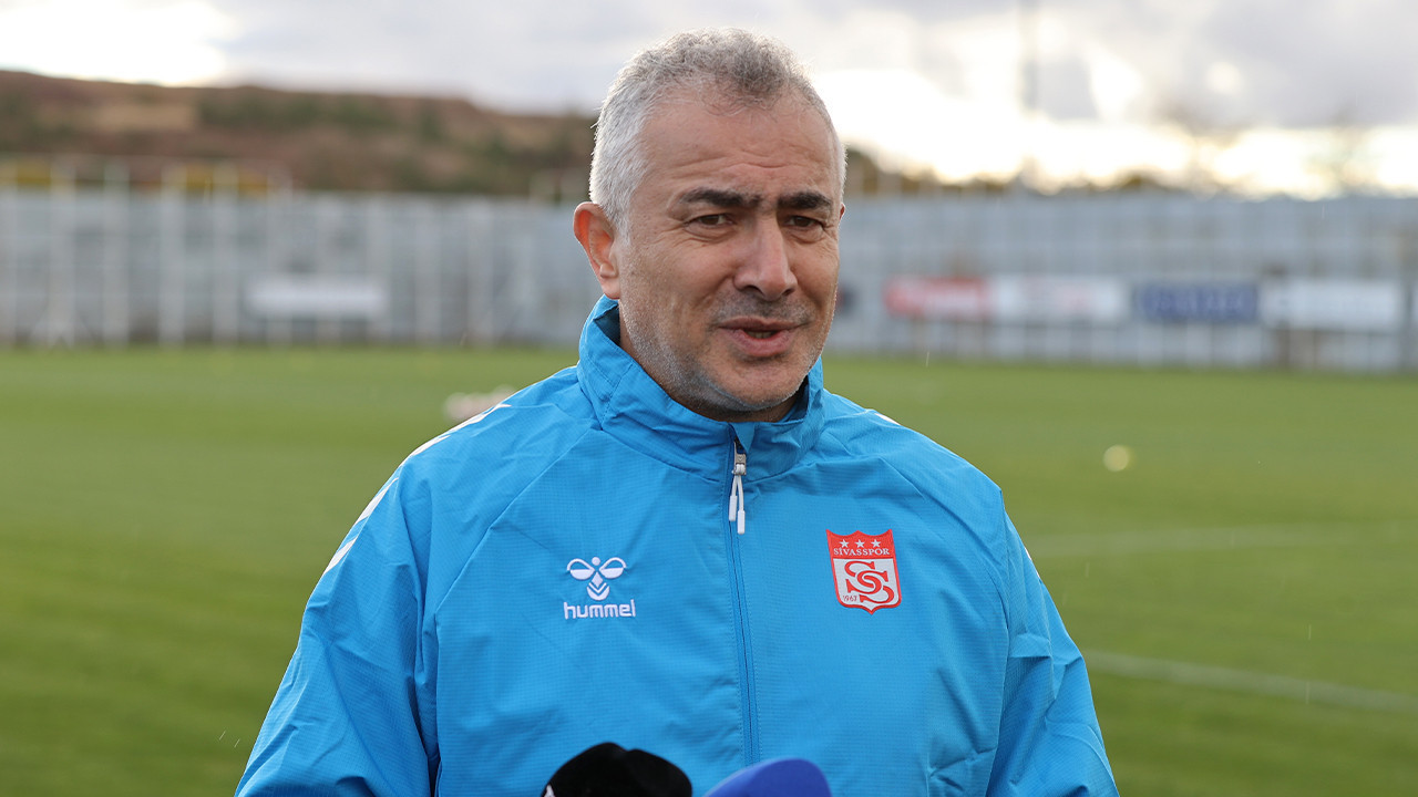 Mehmet Altıparmak: Öncelikle hedefimiz play-off potası Mehmet Altıparmak: Öncelikle hedefimiz play-off potası