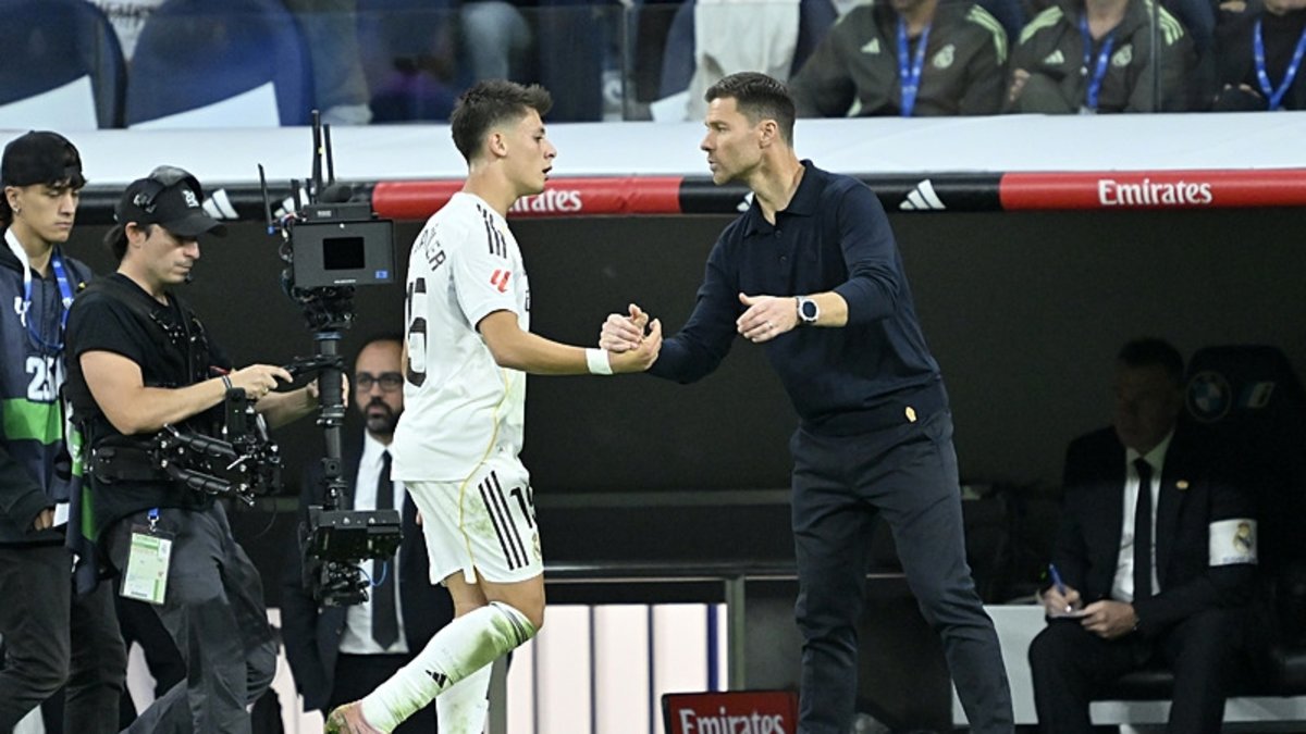 Xabi Alonso’dan Arda Güler’e dikkat çeken sözler! Hatası sonrası yanına çağırdı ve…