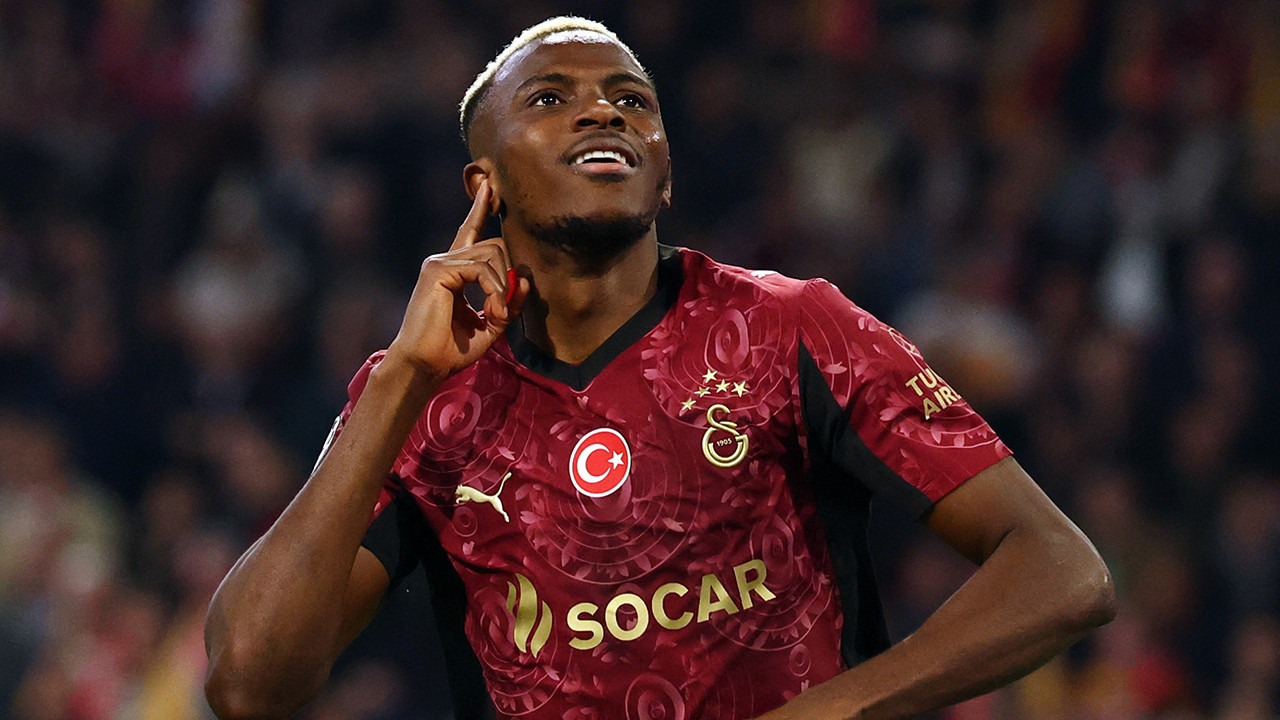 Ajax’a hat-trick yapan Victor Osimhen, Galatasaray tarihine geçti! Ajax’a hat-trick yapan Victor Osimhen, Galatasaray tarihine geçti!