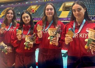 Türkiye Yüzmede İslami Dayanışma Oyunları’nda 17 Madalya