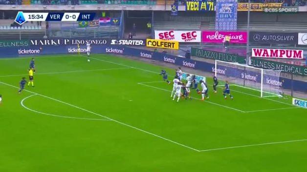 Hakan Çalhanoğlu öyle bir pas attı ki! ‘Puskas’lık gol gözlerin pasını sildi